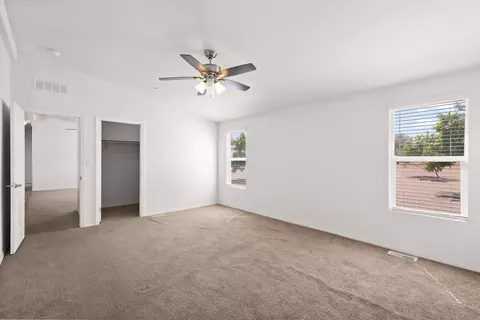 Bedroom - 60382 Stearman Rd, Landers, CA 92285 photo 3 of 8