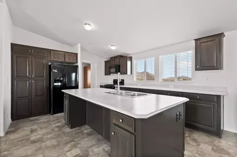 Kitchen - 60382 Stearman Rd, Landers, CA 92285 photo 2 of 4