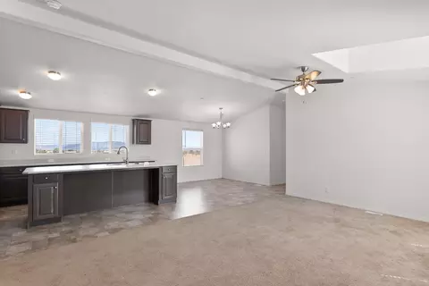 Living - 60382 Stearman Rd, Landers, CA 92285 photo 3 of 4
