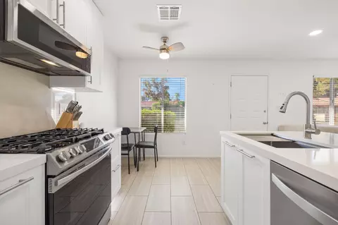 Kitchen - 82796 Crawford Dr, Indio, CA 92201 photo 5 of 5