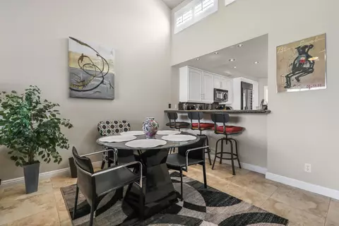 186 Running Springs Dr, Palm Desert, CA 92211