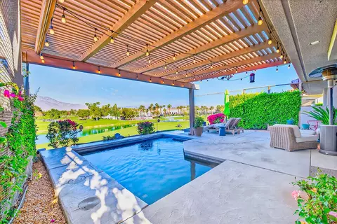 10 Colonial Dr, Rancho Mirage, CA 92270