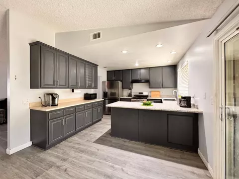 1549 Teton St, San Bernardino, CA 92407