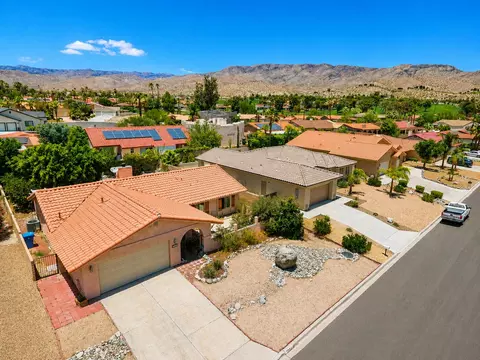 9551 Capiland Rd, Desert Hot Springs, CA 92240
