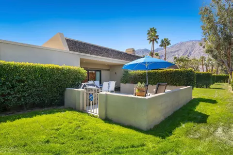 1366 Tiffany Cir N, Palm Springs, CA 92262