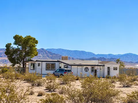 880 Friendship Ave, Twentynine Palms, CA 92277