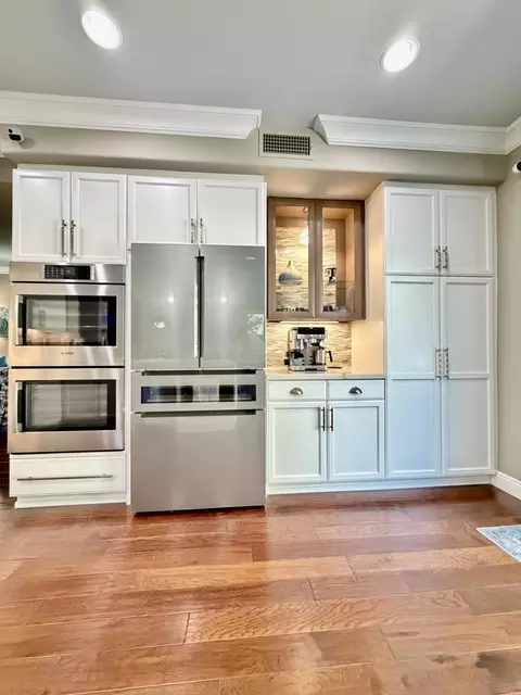 Kitchen - 4982 Crestview Dr, Carlsbad, CA 92008 photo 3 of 5