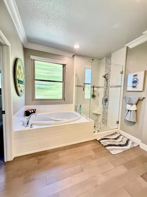 Bath - 4982 Crestview Dr, Carlsbad, CA 92008 photo 5 of 8