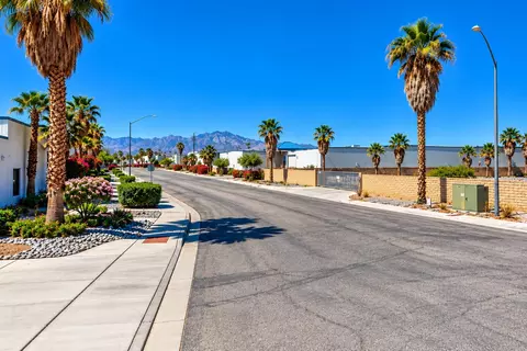 84404 Cabazon Center Dr, Indio, CA 92201 photo 6