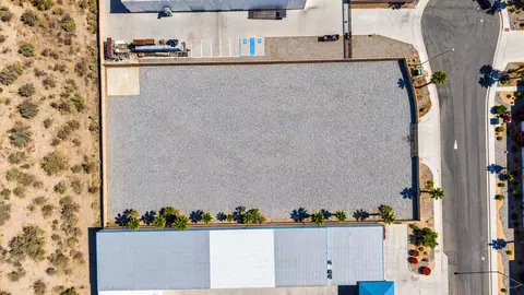 84404 Cabazon Center Dr, Indio, CA 92201 photo 5