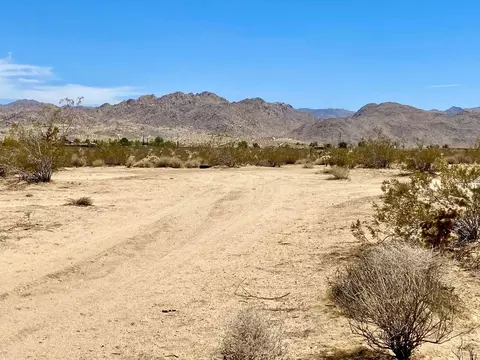 117 Border Rd, Joshua Tree, CA 92252 photo 3