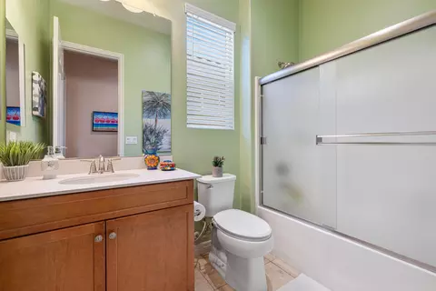 Bath - 43086 Borretti Way, Indio, CA 92203 photo 1 of 5