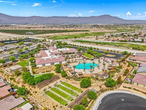 View/Area - 43086 Borretti Way, Indio, CA 92203 photo 6 of 20