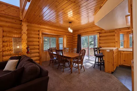 Dining - 656 Saint Moritz Dr, Big Bear Lake, CA 92315 photo 1 of 3