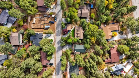 View/Area - 656 Saint Moritz Dr, Big Bear Lake, CA 92315 photo 3 of 4