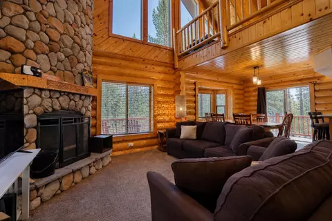 Living - 656 Saint Moritz Dr, Big Bear Lake, CA 92315 photo 1 of 5