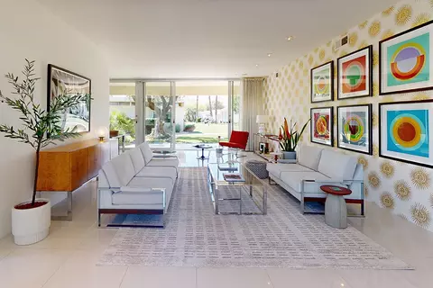 318 Desert Lakes Dr, Palm Springs, CA 92264