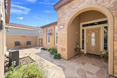 Exterior - 60553 Juniper Ln, La Quinta, CA 92253 photo 6 of 15