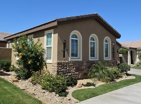 Exterior - 60553 Juniper Ln, La Quinta, CA 92253 photo 3 of 15