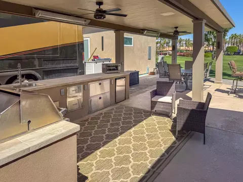 Kitchen - 80394 Avenue 48, Indio, CA 92201 photo 4 of 9