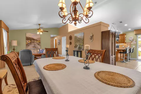 Dining - 58253 Carlyle Dr, Yucca Valley, CA 92284 photo 1 of 2
