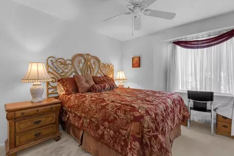 Bedroom - 58253 Carlyle Dr, Yucca Valley, CA 92284 photo 4 of 5