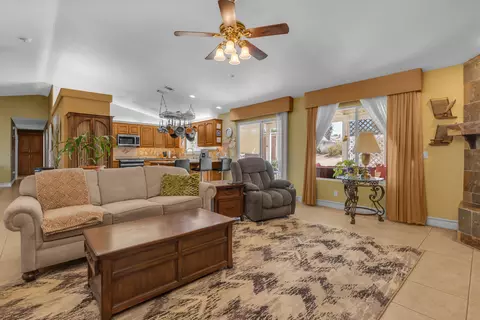Living - 58253 Carlyle Dr, Yucca Valley, CA 92284 photo 6 of 6