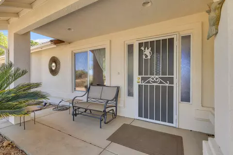 Exterior - 58253 Carlyle Dr, Yucca Valley, CA 92284 photo 2 of 10