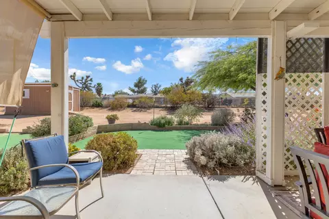 Exterior - 58253 Carlyle Dr, Yucca Valley, CA 92284 photo 3 of 10