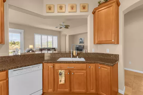Kitchen - 40159 Camino Montecito, Indio, CA 92203 photo 7 of 7