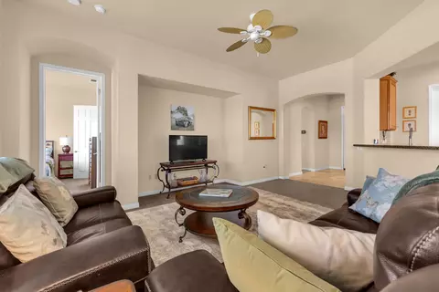Living - 40159 Camino Montecito, Indio, CA 92203 photo 5 of 6