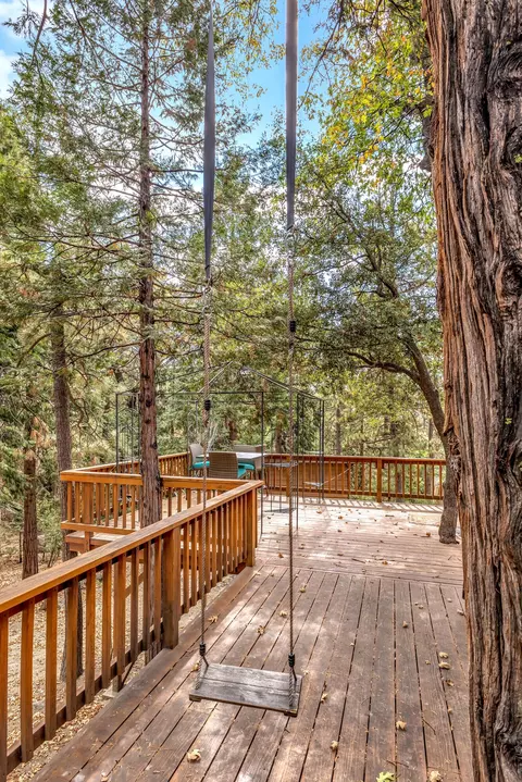 Exterior - 52230 Sylvan Way, Idyllwild, CA 92549 photo 9 of 23
