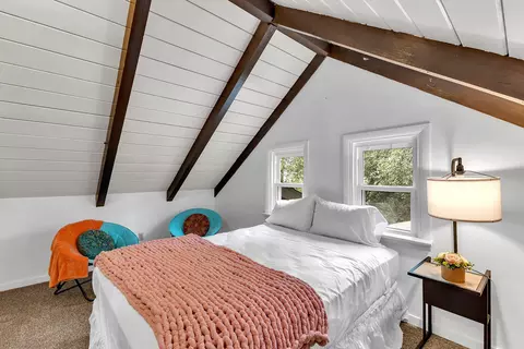 Bedroom - 52230 Sylvan Way, Idyllwild, CA 92549 photo 8 of 10