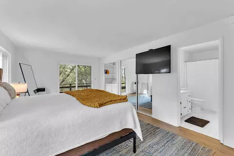 Bedroom - 52230 Sylvan Way, Idyllwild, CA 92549 photo 4 of 10