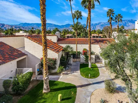 446 Sunningdale Dr, Rancho Mirage, CA 92270