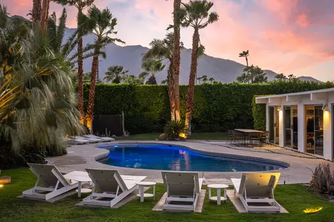 503 E Laurel Cir, Palm Springs, CA 92262