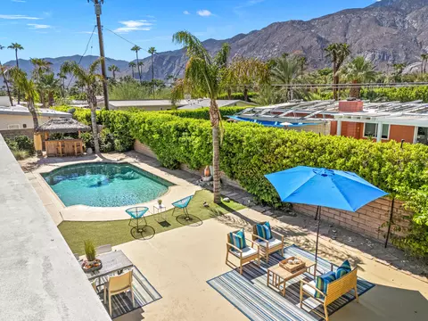 1423 N Avenida Caballeros, Palm Springs, CA 92262