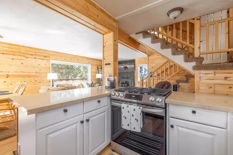 Kitchen - 42948 Moonridge Rd, Big Bear City, CA 92314 photo 3 of 4