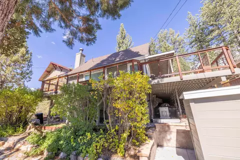 Exterior - 42948 Moonridge Rd, Big Bear City, CA 92314 photo 17 of 26