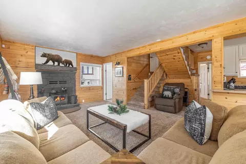 Living - 42948 Moonridge Rd, Big Bear City, CA 92314 photo 4 of 4