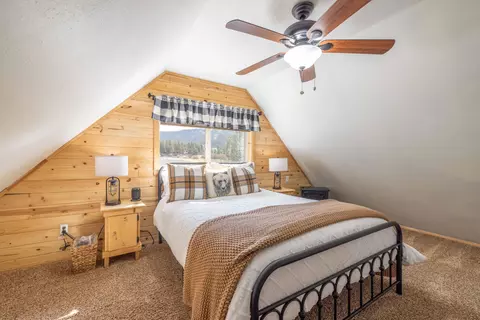 Bedroom - 42948 Moonridge Rd, Big Bear City, CA 92314 photo 8 of 10