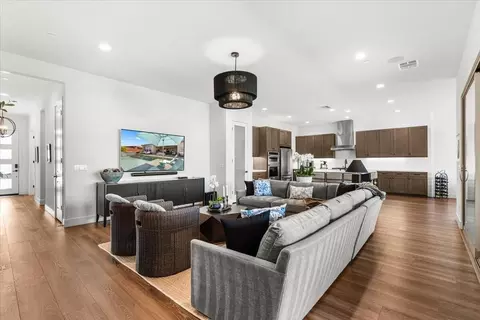 Living - 82420 Crane Dr, Indio, CA 92201 photo 3 of 4