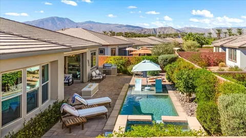 Exterior - 82420 Crane Dr, Indio, CA 92201 photo 7 of 17