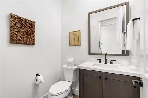Bath - 82420 Crane Dr, Indio, CA 92201 photo 2 of 4