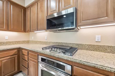 Kitchen - 84560 Bellissimo Cir, Indio, CA 92203 photo 3 of 5