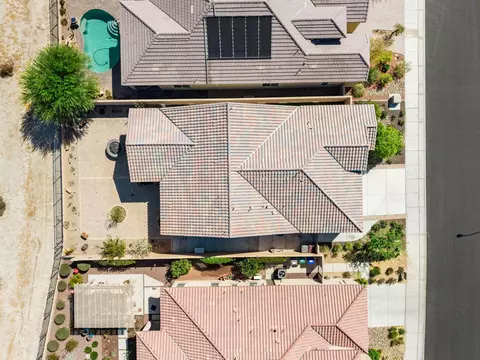 View/Area - 84924 Bedero Ct, Indio, CA 92203 photo 3 of 15