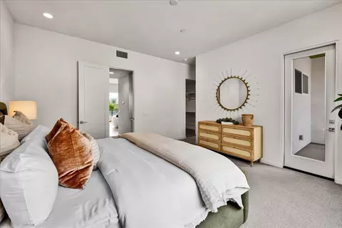 Bedroom - 714 Obsidian Loop E, Palm Springs, CA 92264 photo 3 of 5