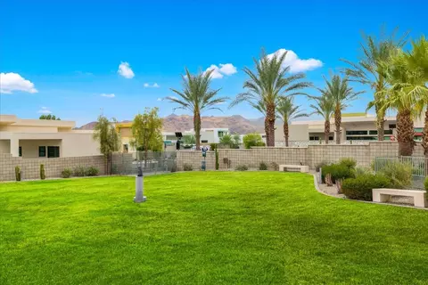 Exterior - 714 Obsidian Loop E, Palm Springs, CA 92264 photo 10 of 13