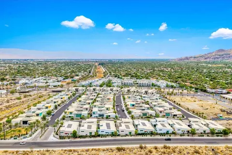 View/Area - 714 Obsidian Loop E, Palm Springs, CA 92264 photo 2 of 4