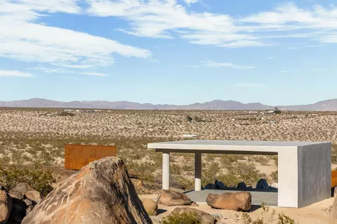 Exterior - 1824 Mountain Shadow Rd, Joshua Tree, CA 92252 photo 10 of 24